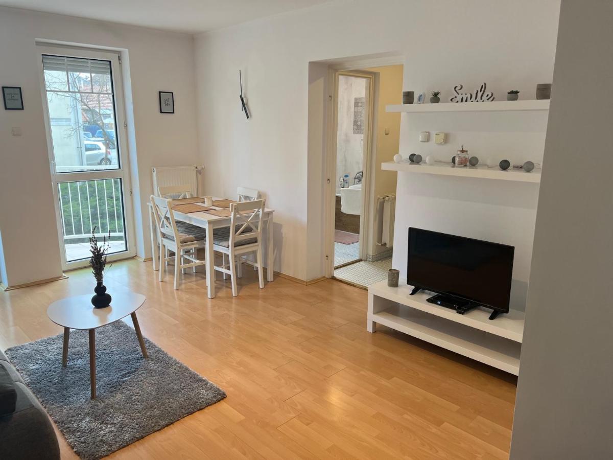 Belvarosi Apartman Eger Extérieur photo