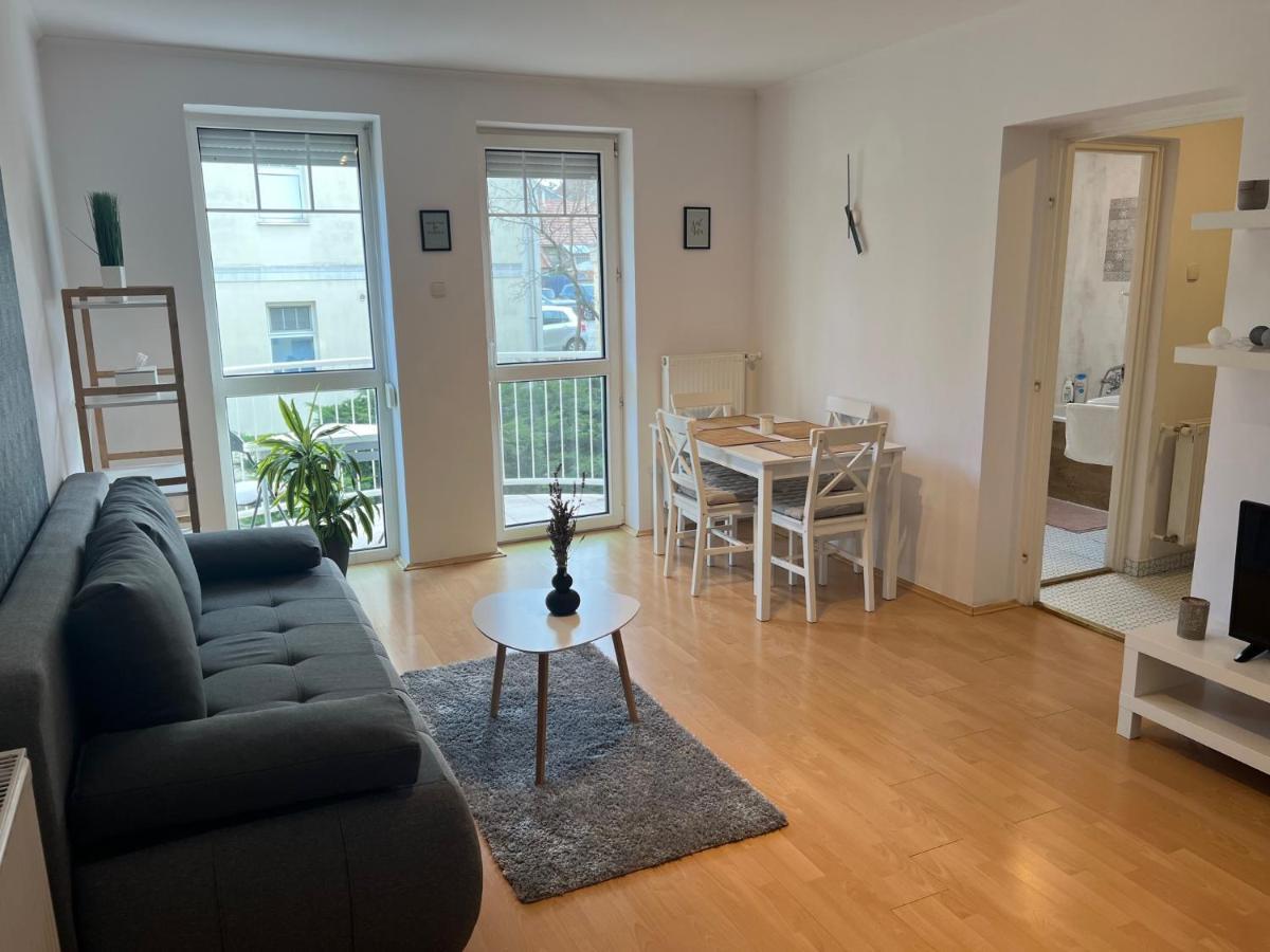 Belvarosi Apartman Eger Extérieur photo